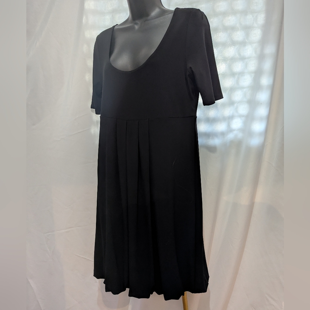 LBD White House Black Market Classic Black Mini Dress